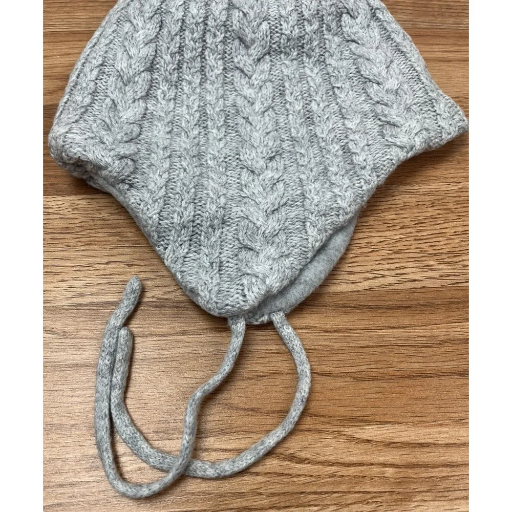 H&M Little Girls Winter Beanie Hat with Pom Pom Grey Size 4-8 Years NEW